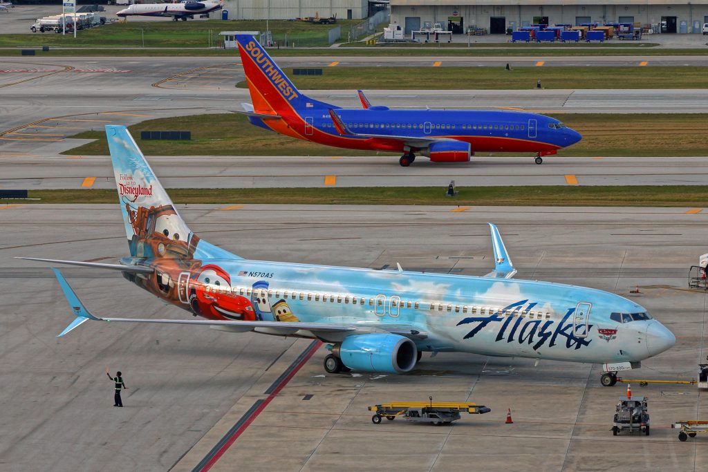 airlines with disneyworld packages
